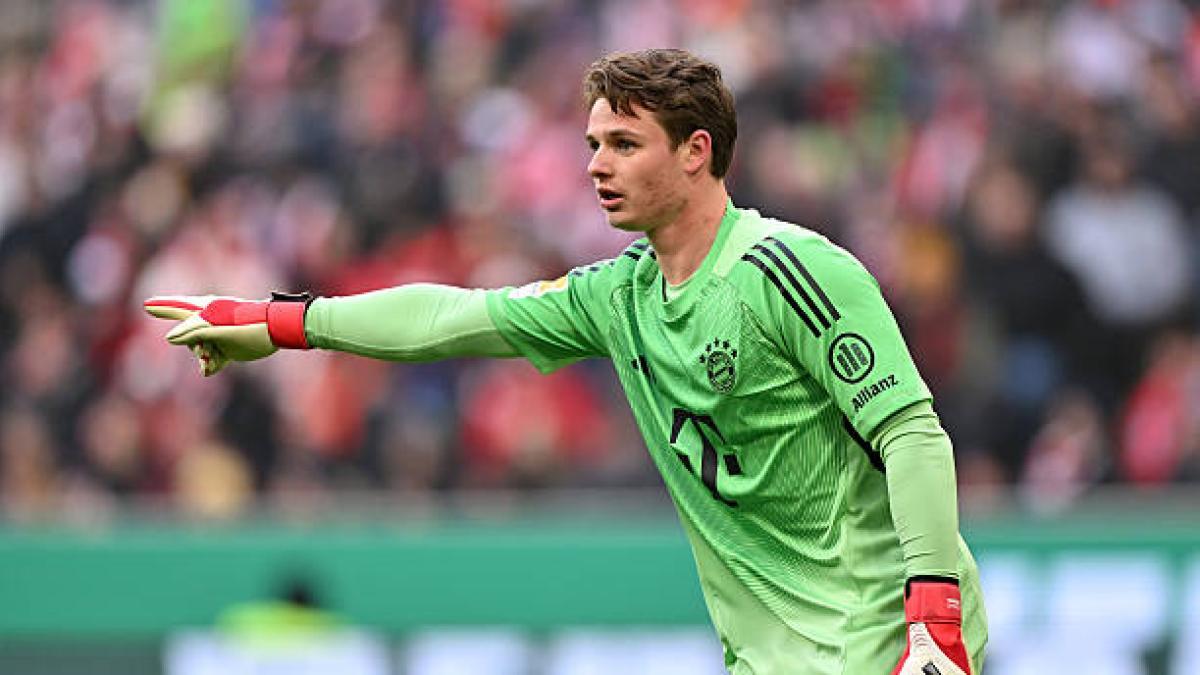 Jonas Urbig, portero del Bayern de Múnich