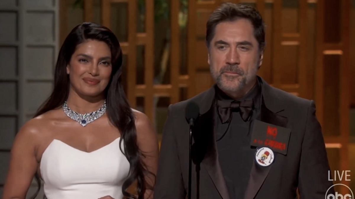 Javier Bardem en los Oscar con un mensaje de paz y apoyo a la un medio