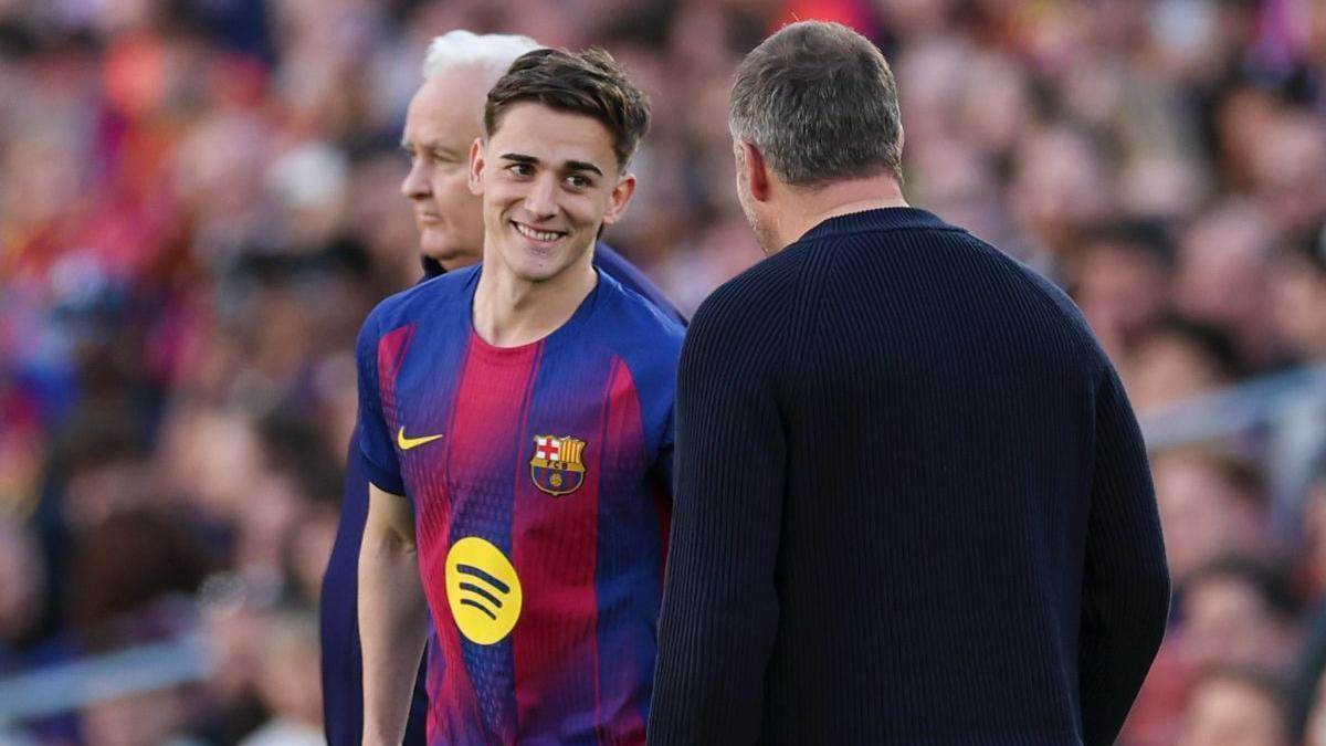 Gavi celebra su regreso al campo