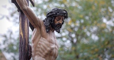 Viernes de Dolores Sevilla 2026: Horarios y Novedades en la Semana Santa