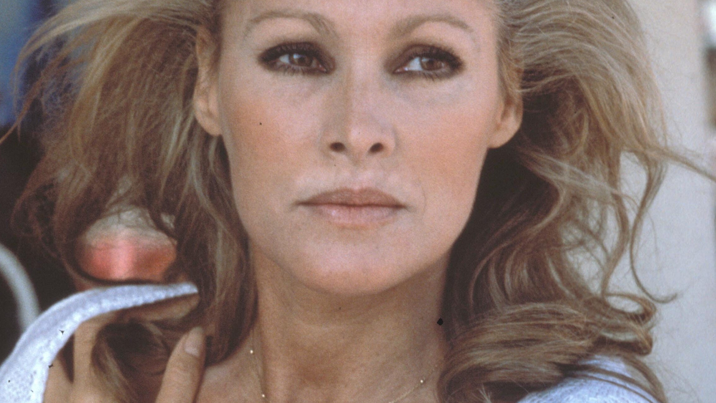 ursula andress