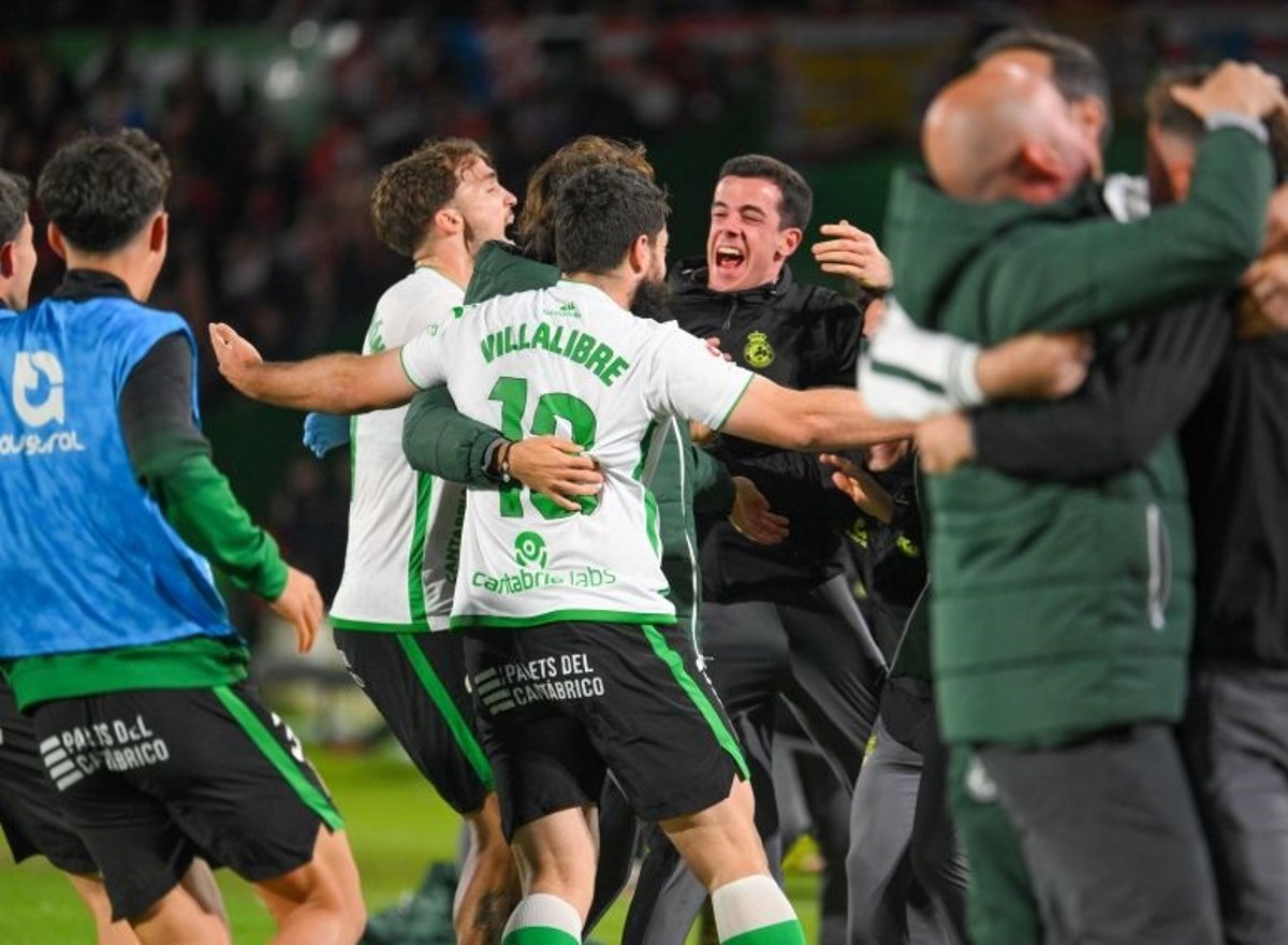 Jugadores del Eibar celebrando un gol