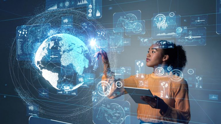 Universidad de Granada lidera el ranking Forbes de innovación educativa en España