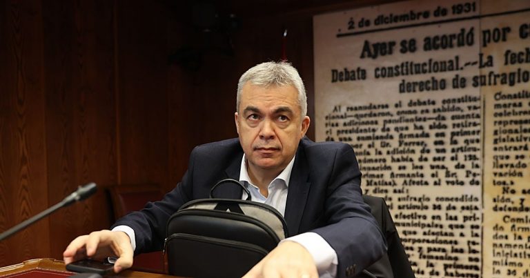 Santos Cerdán: El tapado del PSOE investigado por la UCO y su control en la SEPI