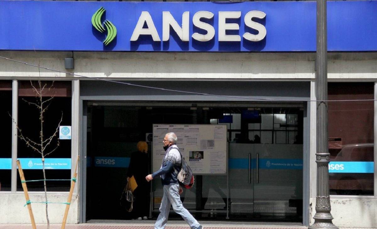 Subida pensiones mayo 2026: ¿Quién cobra el bono y quién se queda sin él?