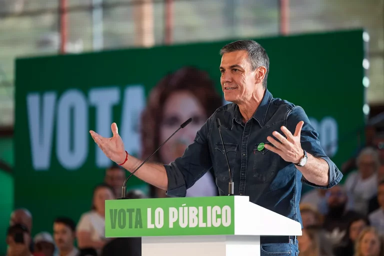 Pedro Sánchez: Aterrizaje de emergencia en Turquía por avería en su avión