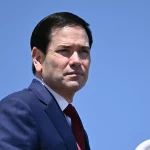 Marco Rubio: El 'halcón' que China intentó silenciar aterriza en Pekín con Trump