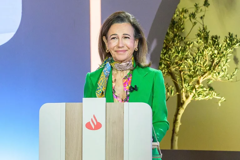 Ana Botín, quinta mujer más poderosa del mundo: estrategia y poder en España