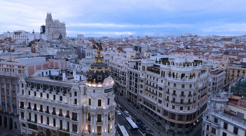 Tiempo Madrid mañana: Desplome térmico y lluvia este sábado 14 de marzo