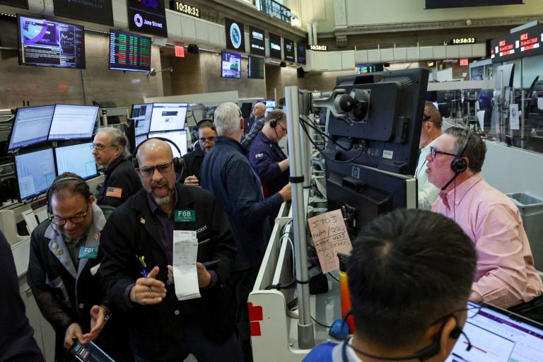Dow Jones: Caída por NVIDIA y Amazon en medio de la tensión en Oriente Medio