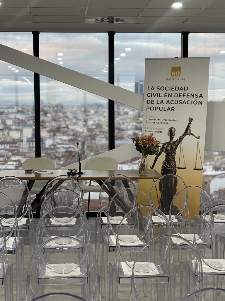 Acusación popular: destapan la trama que se lucró con la muerte en la pandemia