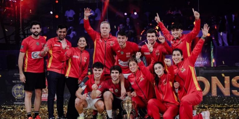Fútbol femenino sub-17: España, subcampeona del mundo en la India. El pádel aterriza en Marbella con Jimmy Butler.