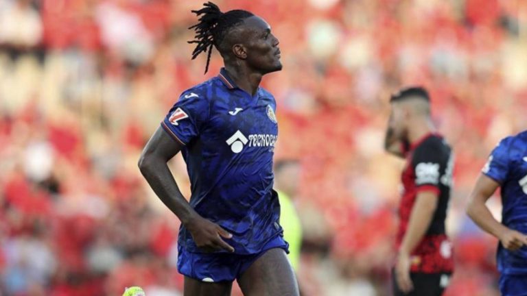 Uche Crystal Palace: el delantero vuelve al Getafe tras no cumplir la opción de compra