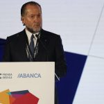 Abanca: El imperio de Escotet, su conexión con el Noroeste y el deporte