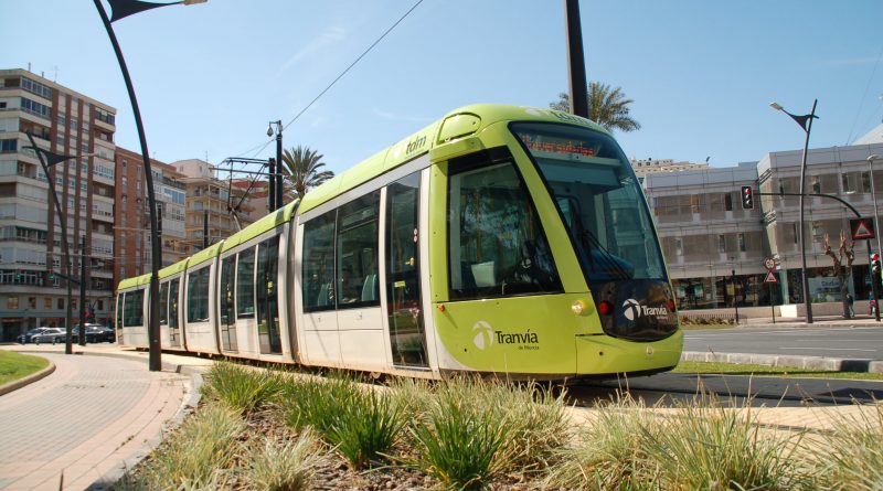 Murcia licita estudios para ampliar el tranvía hasta la estación del Carmen