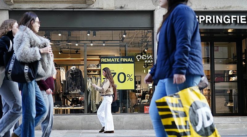 Salamanca revoluciona el comercio: reparto gratis en bici y bonos digitales para impulsar las compras