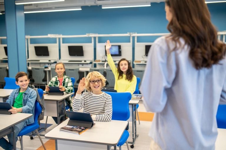 IA en Educación: La Tendencia que Transforma las Aulas Españolas en 2024
