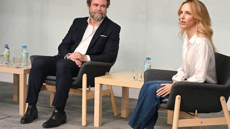 Iván Espinosa de los Monteros: su mansión de 6M indigna a Atenea