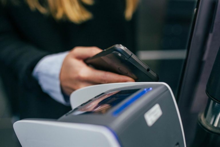 Redsys se Derrumba: Caos Masivo en Pagos con Tarjeta y Bizum Afecta a Miles de Comercios en España