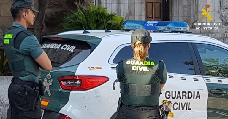 Multa por colgar la bandera de España en el balcón: ¿cuánto te puede costar? | OKDiario