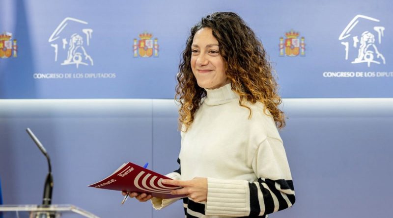 Bertrand Ndongo llama "idiota" a Aina Vidal en el Congreso
