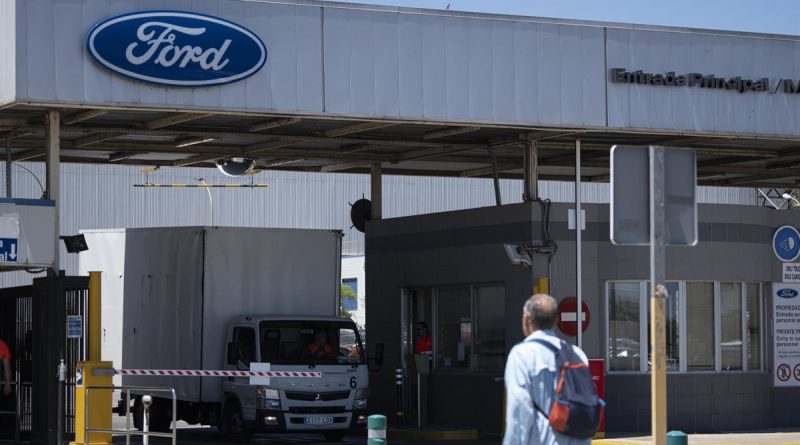 Ford Kuga: Alerta de incendio por batería y giro a China