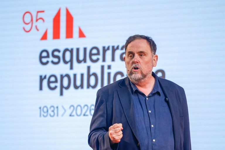 Alberto Tarradas (Vox) siembra polémica con amenazas de deportación a diputada de ERC