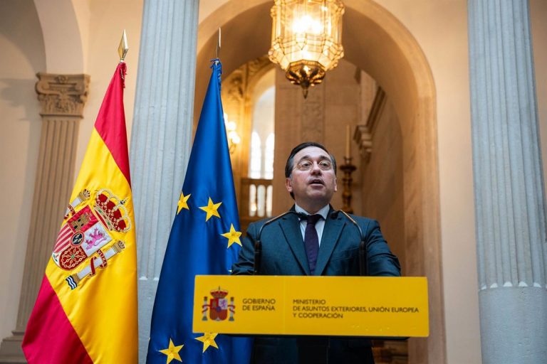 Ábalos organizó cena con prostitutas en Estado de Alarma junto a Koldo y amigo de Zapatero