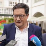 Feijóo llama "periodista" a Vito Quiles: la polémica que incomoda a Moncloa