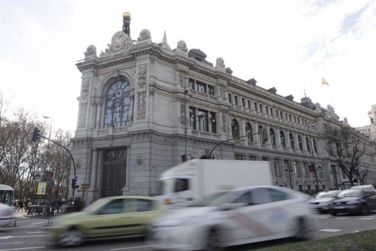 Euríbor: ¿Cuándo parará la sangría de las hipotecas? La escalada en mayo asfixia a millones de familias