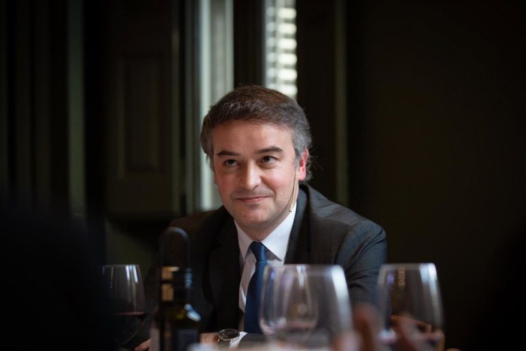 Iván Redondo anuncia su regreso a la política: "Estoy preparado" y presenta su libro 'El Manual'