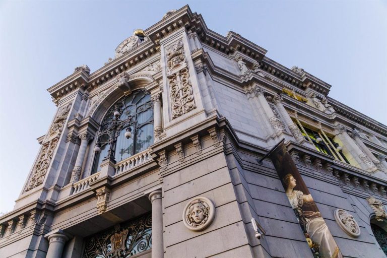 Software 'no fiable' de 60M€ distorsiona deuda hospitalaria en Madrid | OKDiario