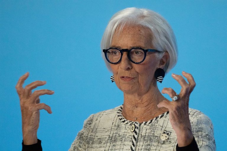 Christine Lagarde y el riesgo de las 'stablecoins' para el euro: la postura del BCE