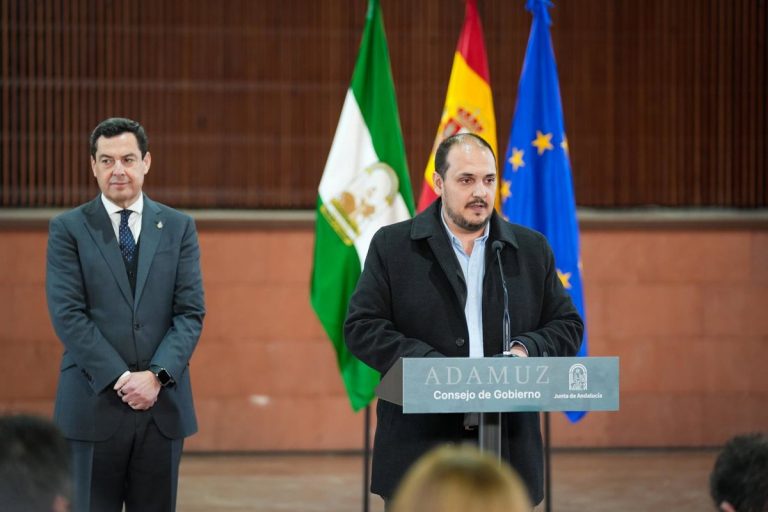 Alcalde de Adamuz estalla contra Juanma Moreno por el accidente: "Utilización política"