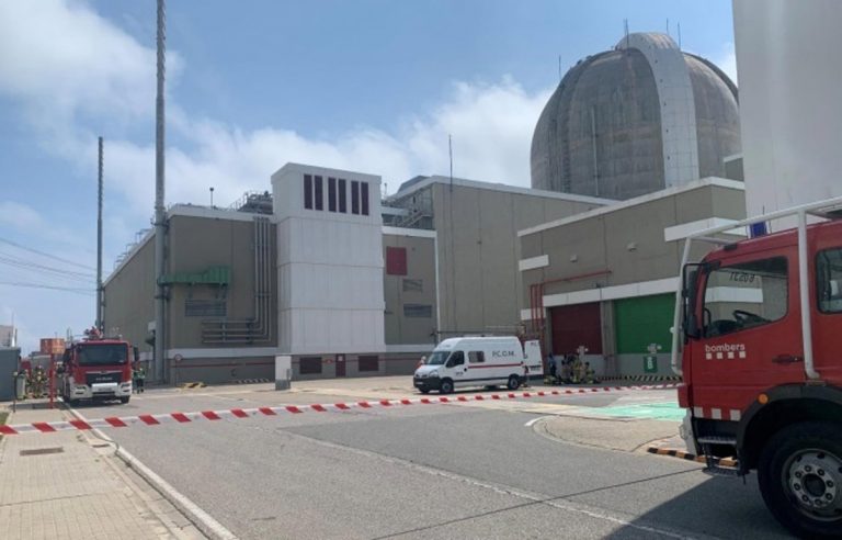 Tarragona Radio: Nace Ràdio Entreveus, la nueva emisora comunitaria