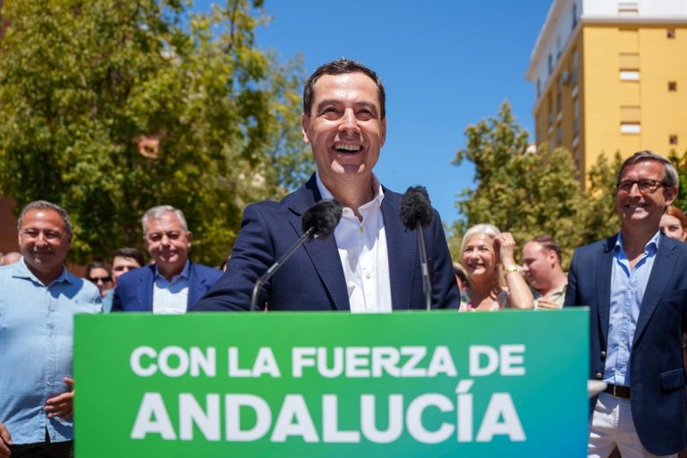 Empleo España: ¿IA frena tecnología y dispara logística? Últimas tendencias