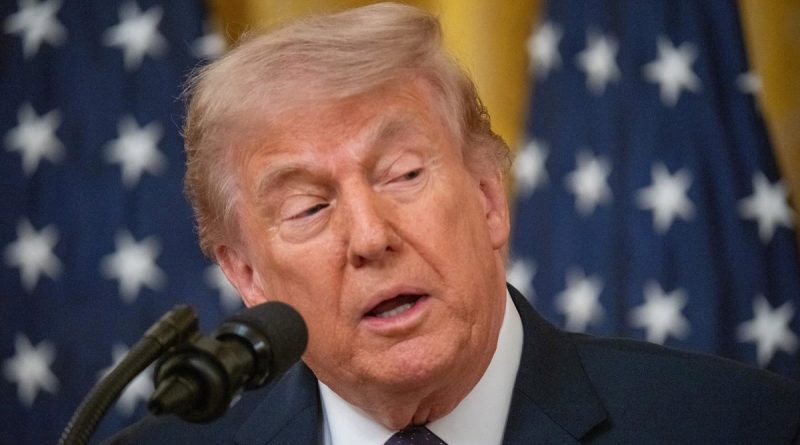 Trump anuncia acuerdo con Irán y reapertura del Estrecho de Ormuz