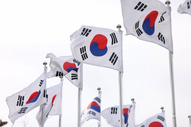 Corea del Sur lanza submarino nuclear: El Pacífico en vilo ante Kim Jong-un
