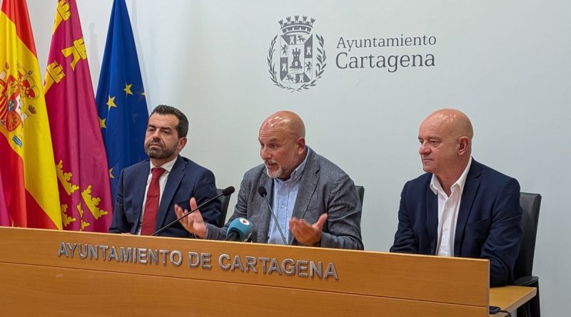 Noelia Arroyo expulsa a Vox y salva la Alcaldía de Cartagena