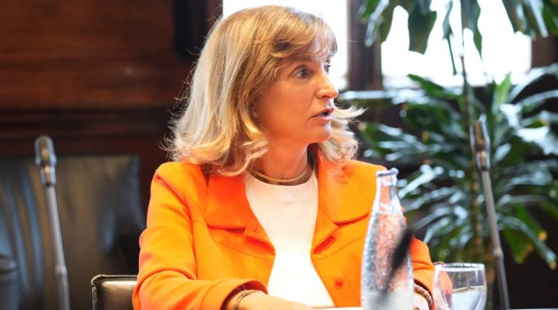 Glòria Freixa se postula a las primarias de Junts por Barcelona para la alcaldía
