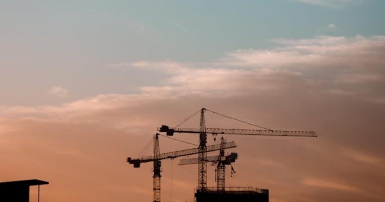 Mercado inmobiliario: ¿Por qué los jóvenes no pueden acceder a una vivienda en España? | OKDiario