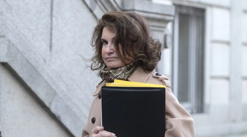 Fiscal Llop abronca a peritos sobre rescate Plus Ultra: "¡No! ¡Escúcheme!"