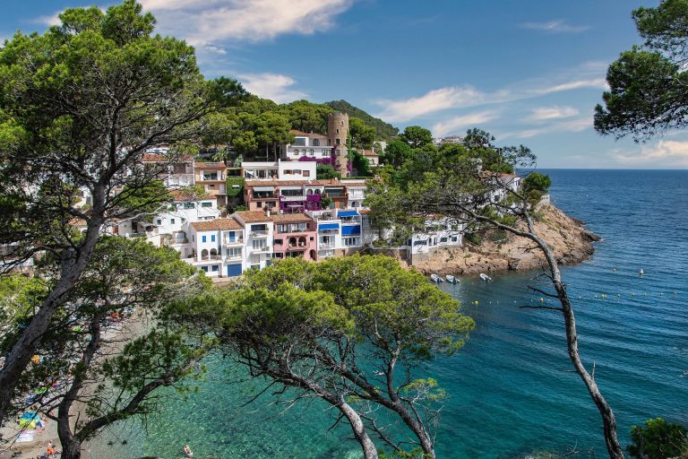Mercado inmobiliario español se dispara: ¿Invertir en vivienda en 2026?