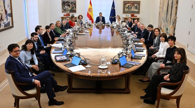 Gobierno: IA y reducción de ratios revolucionan la educación española