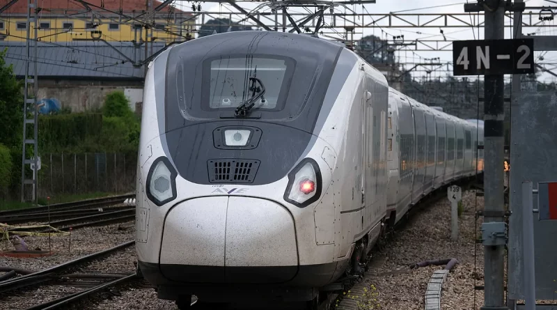 Huelga Renfe junio: 320 trenes cancelados y caos en el inicio del verano