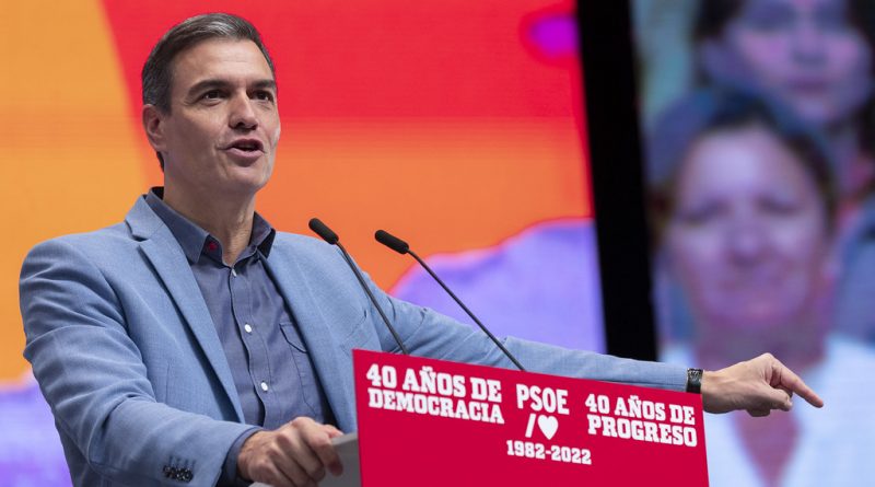 Felipe González exige a Zapatero la devolución de joyas y Sánchez lo defiende