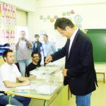 Voto Perú: Sánchez roza la victoria frente a Fujimori en un recuento decisivo