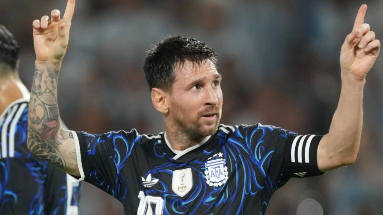 Scaloni estalla: incidente con periodista y tensión antes del Mundial