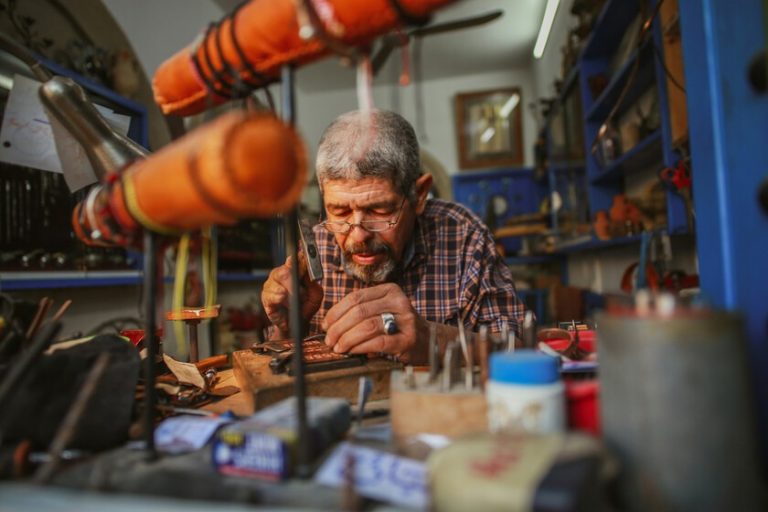 Desempleo España: La cruda realidad de los parados mayores de 45 años
