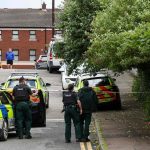 Belfast: Brutal ataque de inmigrante a hombre desata la alarma en Irlanda del Norte